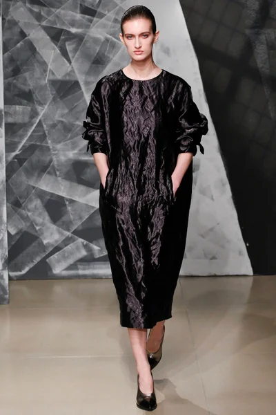 Look 27